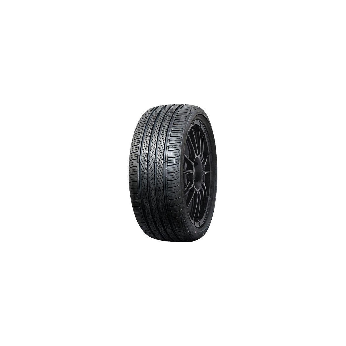 Sunny NU025 215/60 R17 96V